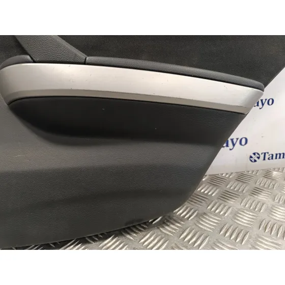 Guarnecido Puerta Trasera Derecha para Bmw Serie 3 Berlina (E90)