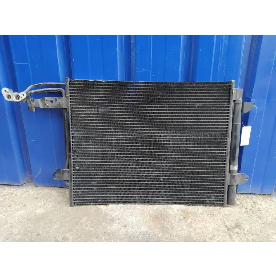Condensador / Radiador Aire Acondicionado para Volkswagen Touran (1T2)