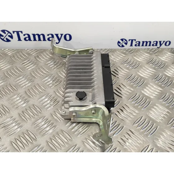 Centralita Motor Uce para Toyota Auris