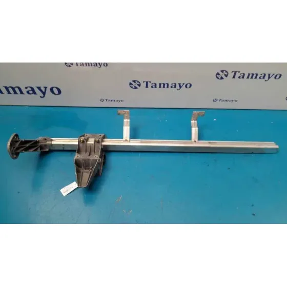 Vigueta Delantera para Mercedes-Benz Clase A (W168)