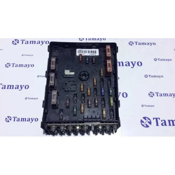 Caja Reles / Fusibles para Volkswagen Passat Variant (3C5)