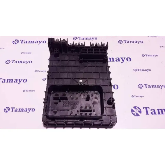 Caja Reles / Fusibles para Volkswagen Passat Variant (3C5)