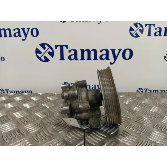 Bomba Direccion para Audi A4 Berlina (8E)