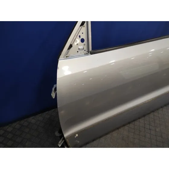 Puerta Delantera Izquierda para Mitsubishi Montero (V60/V70)