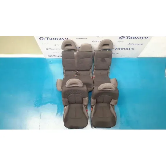 Asientos Traseros para Mitsubishi Montero (V60/V70)
