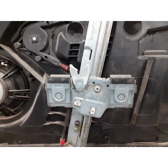 Elevalunas Delantero Izquierdo para Ford Fiesta (Cb1)