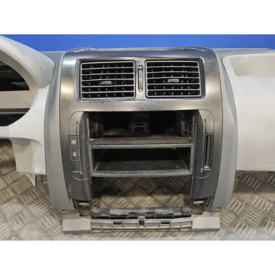 Salpicadero para Peugeot Expert Kasten