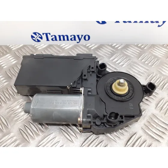 Motor Elevalunas Trasero Izquierdo para Volkswagen Touareg (7La)