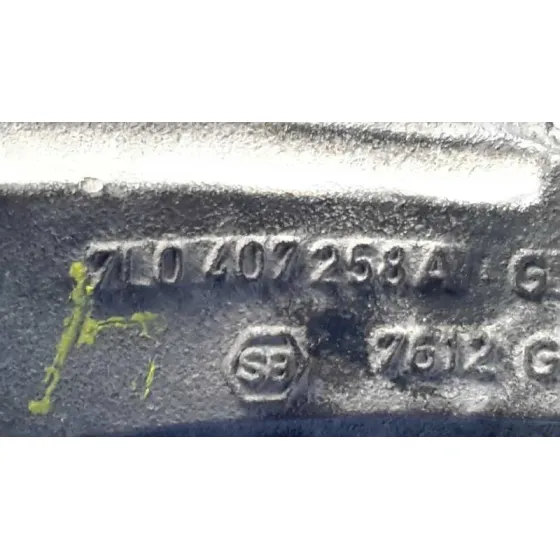 Mangueta Delantera Derecha para Volkswagen Touareg (7La)
