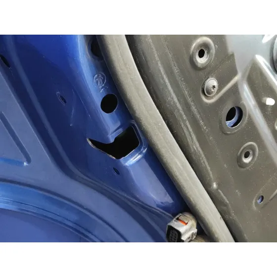 Puerta Trasera Izquierda para Volkswagen Touareg (7La)