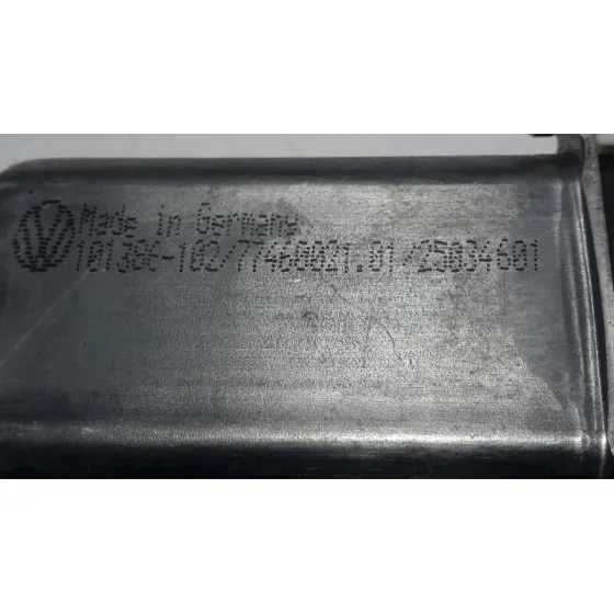 Motor Elevalunas Delantero Derecho para Fiat Ulysse (179)