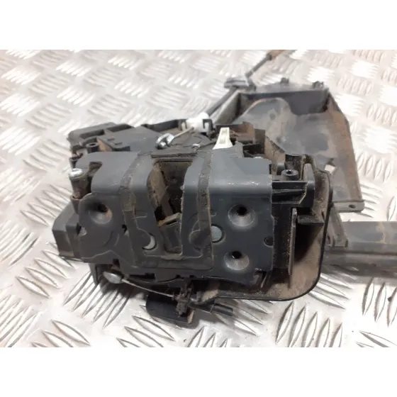 Cerradura Puerta Delantera Derecha para Ford Focus Lim. (Cb4)
