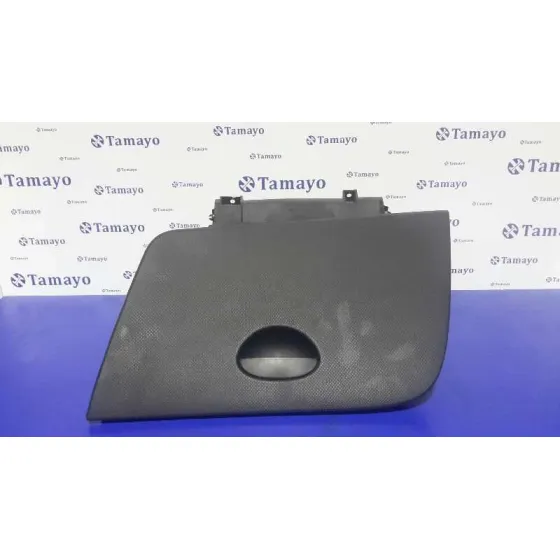 Guantera para Seat Leon (1P1)