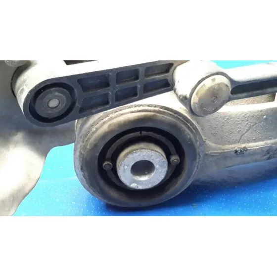 Brazo Suspension Superior Delantero Izquierdo para Volkswagen Touareg (7La)