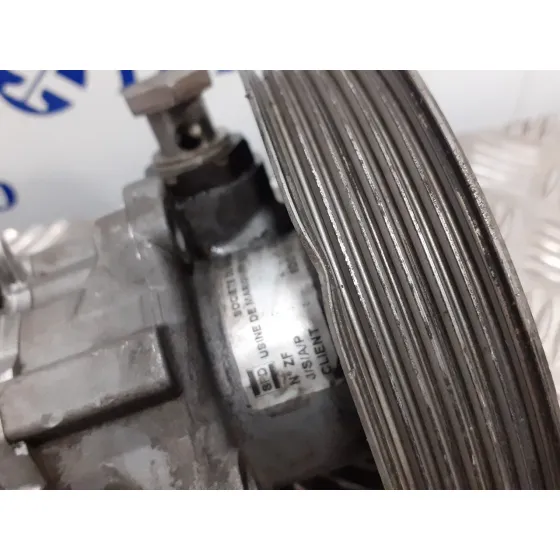 Bomba Servodireccion para Audi A4 Avant (B5)