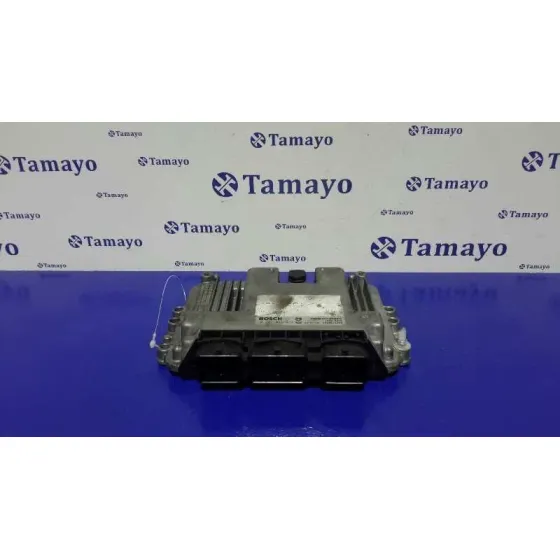Centralita Motor Uce para Ford Focus Berlina (Cap)
