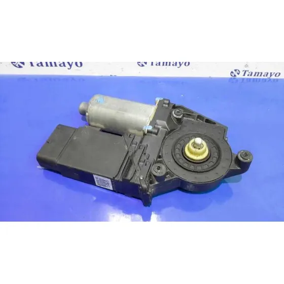 Motor Elevalunas Delantero Derecho para Volkswagen Passat Berlina (3B2)
