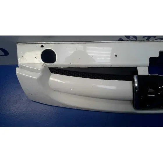 Rejilla Delantera para Peugeot Partner (S2)