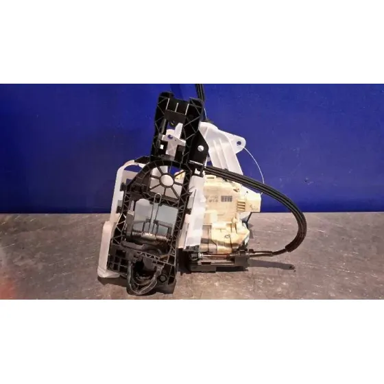 Cerradura Puerta Delantera Derecha para Volkswagen Passat Variant (3C5)
