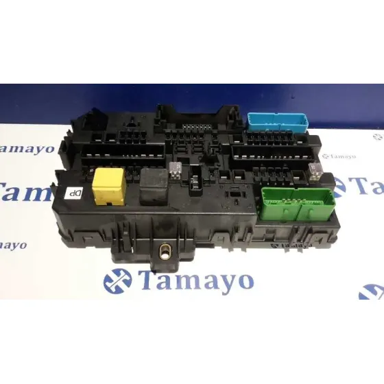 Caja Reles / Fusibles para Opel Astra H Ber.
