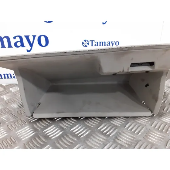 Guantera para Chrysler Grand Voyager