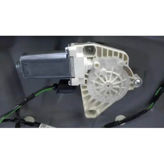 Elevalunas Delantero Izquierdo para Mercedes-Benz Clase B (W245)