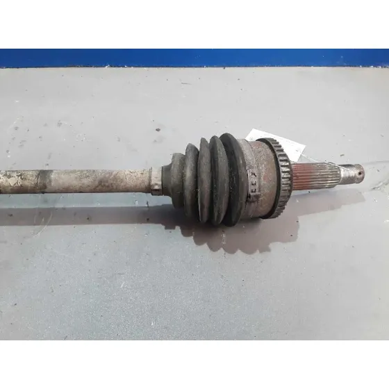 Transmision Delantera Izquierda para Hyundai I30