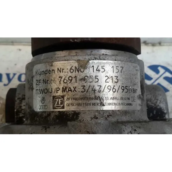 Bomba Servodireccion para Volkswagen Polo Berlina (6N1)
