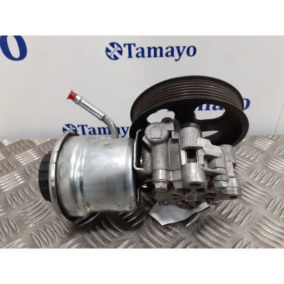 Bomba Direccion para Toyota Corolla Verso (R1)