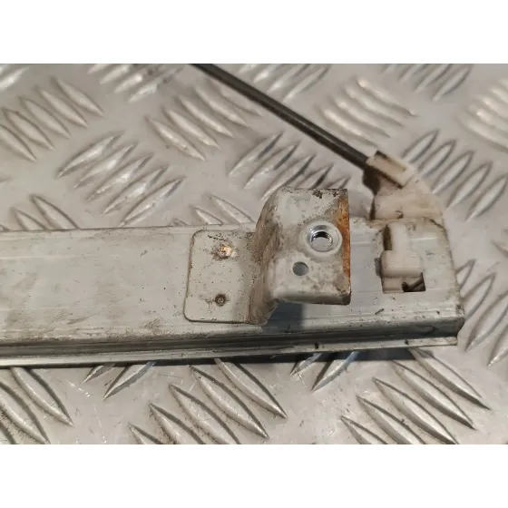 Elevalunas Trasero Izquierdo para Mitsubishi Outlander (Cu0W)