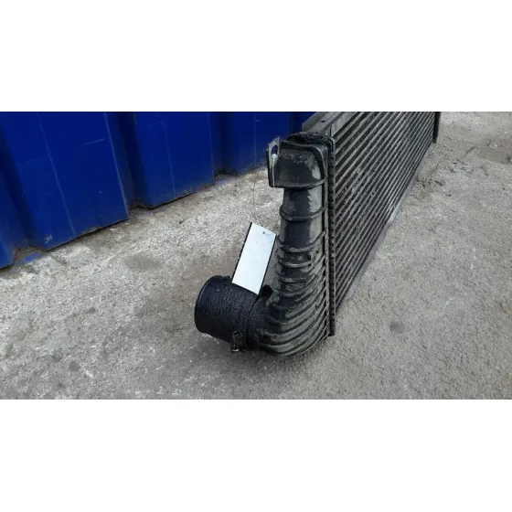 Intercooler para Volkswagen Lt Caja Cerrada / Combi (Mod. 1997)