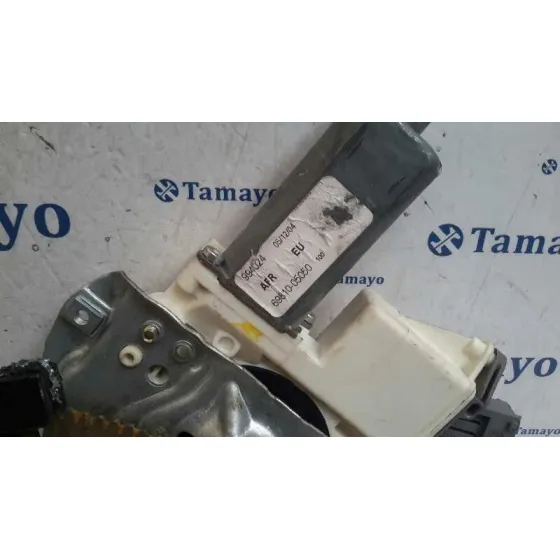 Elevalunas Delantero Derecho para Toyota Avensis Berlina (T25)