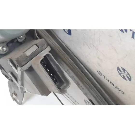 Elevalunas Delantero Derecho para Citroën C3
