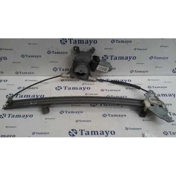 Elevalunas Delantero Izquierdo para Nissan Almera (N16/E)