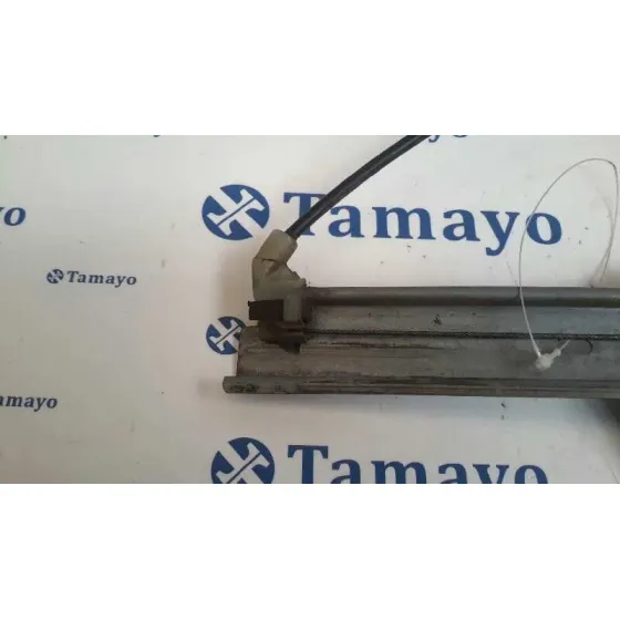 Elevalunas Delantero Izquierdo para Nissan Almera (N16/E)