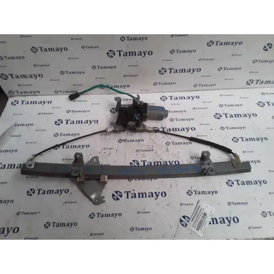 Elevalunas Delantero Derecho para Nissan Almera Tino (V10M)