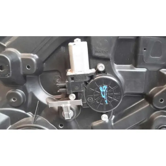 Elevalunas Delantero Derecho para Mazda 3 Lim. (Bl)