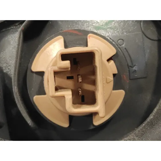 Piloto Trasero Derecho para Mazda 6 Berlina (Gg)