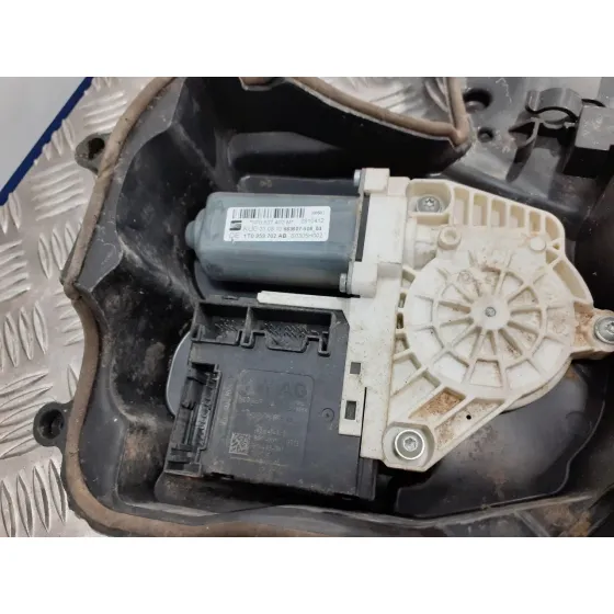 Elevalunas Delantero Derecho para Seat Leon (1P1)