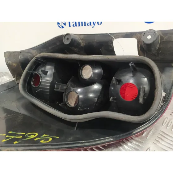 Piloto Trasero Derecho para Renault Laguna Ii Grandtour (Kg0)