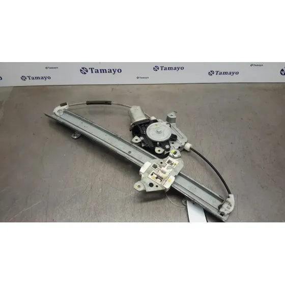 Elevalunas Delantero Derecho para Nissan Tiida (C11X/Sc11X)