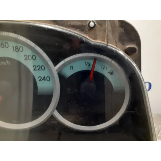 Cuadro Instrumentos para Toyota Corolla Verso (R1)