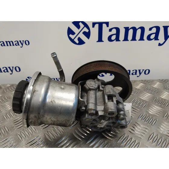 Bomba Direccion para Toyota Avensis Wagon (T25)