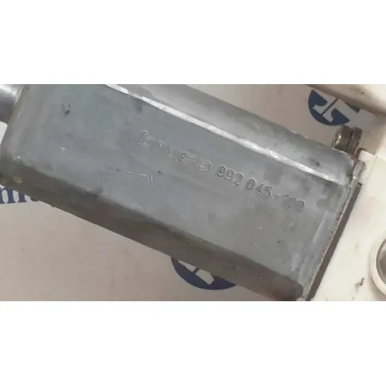 Elevalunas Trasero Derecho para Toyota Avensis Wagon (T25)