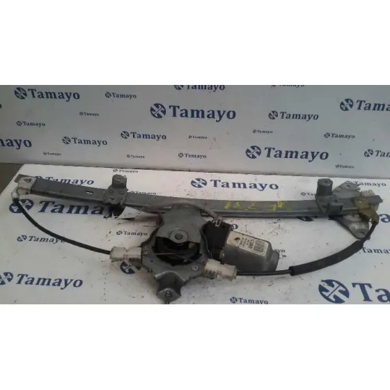 Elevalunas Delantero Izquierdo para Nissan Almera (N16/E)