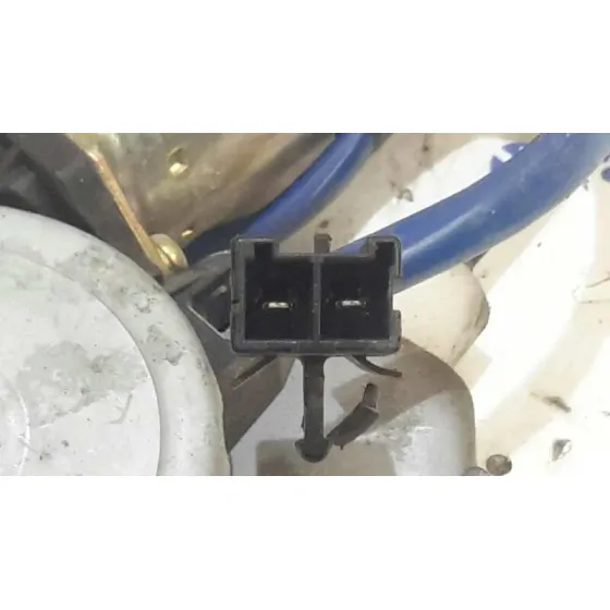 Elevalunas Delantero Derecho para Nissan Pick-Up (D22)