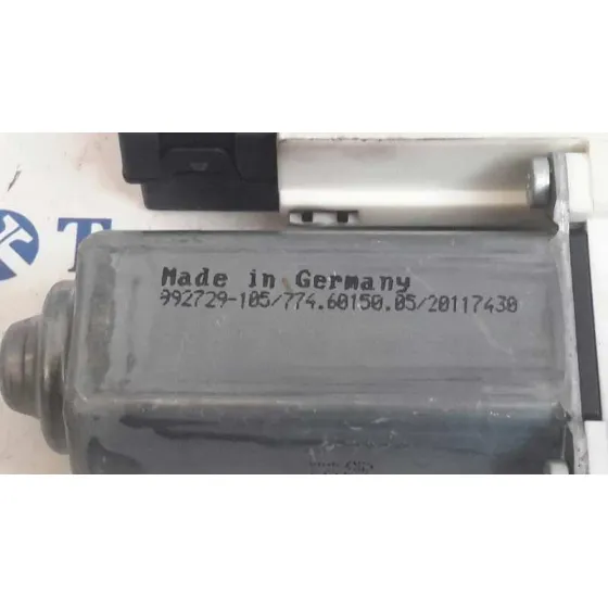 Motor Elevalunas Delantero Izquierdo para Volkswagen Passat Variant (365)