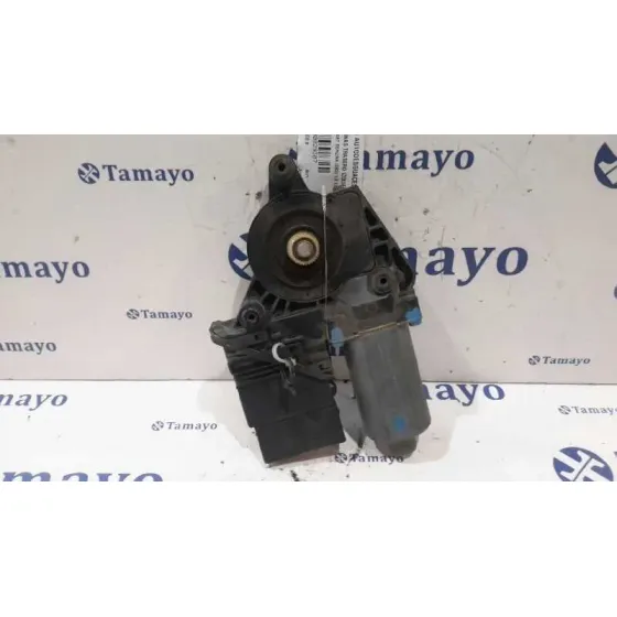 Motor Elevalunas Trasero Izquierdo para Volkswagen Passat Berlina (3B3)