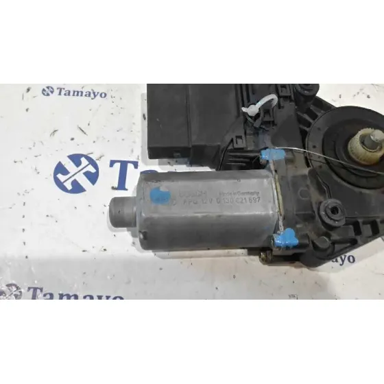 Motor Elevalunas Trasero Izquierdo para Volkswagen Passat Berlina (3B3)