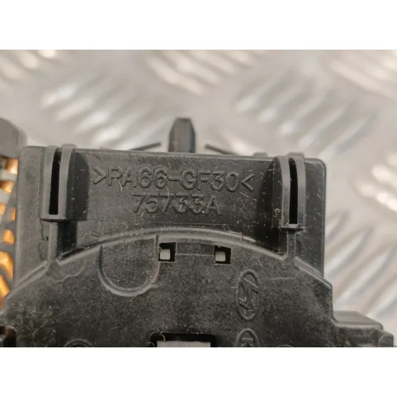 Mando Limpia para Kia Rio